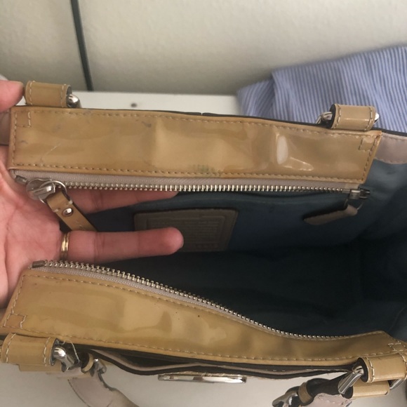 Coach hand bag purse - Picture 10 of 13